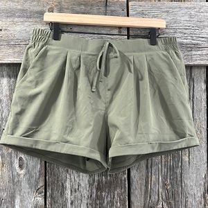 Zyia Active Olive Summer Shorts Size XL